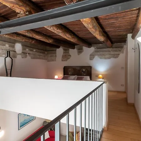 Ventaglieri Loft In Centro By Wonderful Italy * Naples